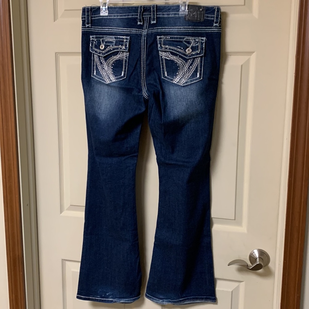 Jeans - Picture 6 of 6